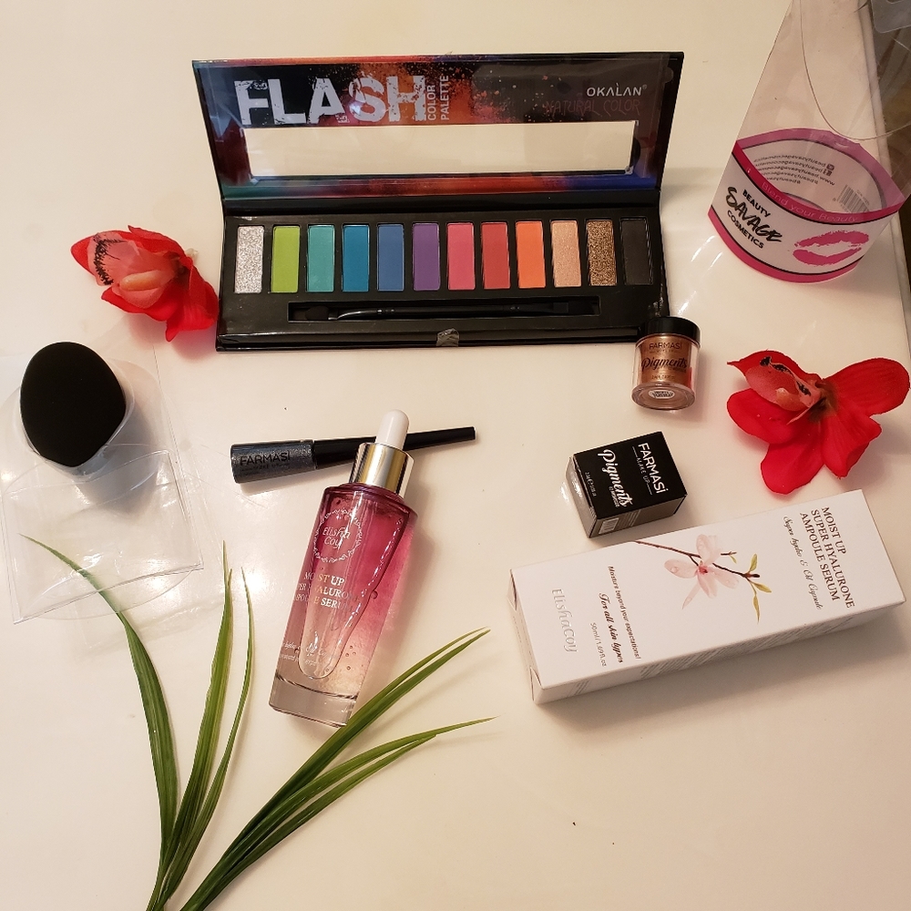 Makeup bundle